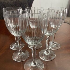 VTG clear wine glasses optic ribbed bowl with waisted stem - set of 6